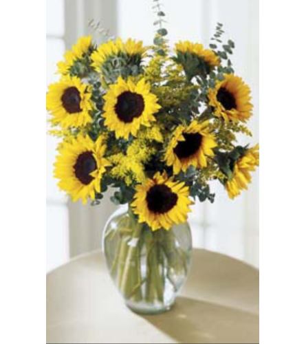 Endless Summer. An arrangement by Avenue Flowers and Gifts.