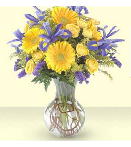 yellow Sky. An arrangement by Avenue Flowers and Gifts.