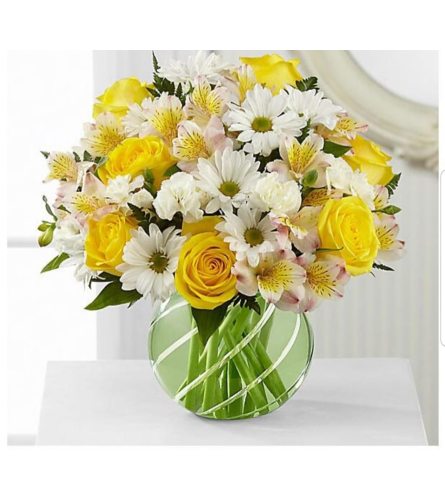 Va-Bloom. An arrangement by Avenue Flowers and Gifts.