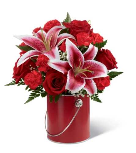 Paint It Red. An arrangement by Avenue Flowers and Gifts.