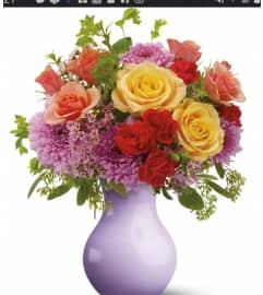 Montauk Gardens. An arrangement by Avenue Flowers and Gifts.