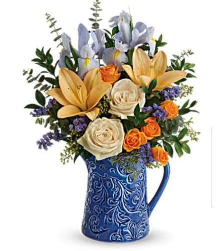 Filigree Spring. An arrangement by Avenue Flowers and Gifts.