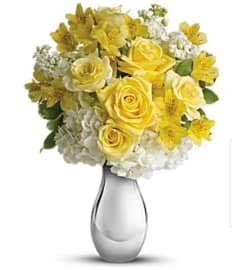 Sunny Reflections. An arrangement by Avenue Flowers and Gifts.
