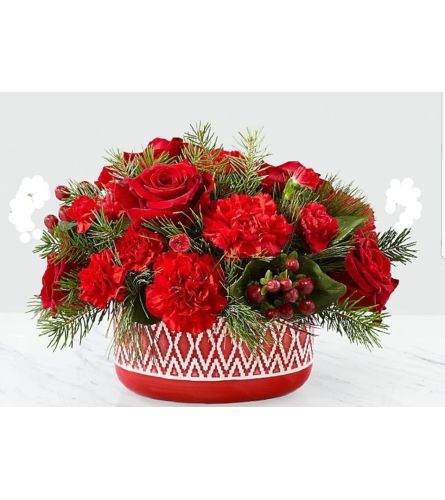 A Cozy Christmas. An arrangement by Avenue Flowers and Gifts.