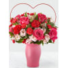 DIRECTO AL CORAZONE - Premium. An arrangement by Avenue Flowers and Gifts.
