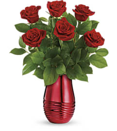 Rouges Romance. An arrangement by Avenue Flowers and Gifts.