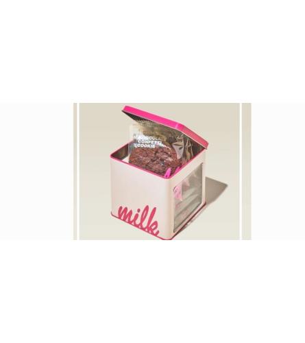 Milk Bar Chocolate confetti. An arrangement by Avenue Flowers and Gifts.