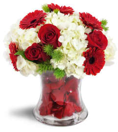 Indulgent Love™. An arrangement by Avenue Flowers and Gifts.