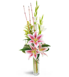 Starry Romance™. An arrangement by Avenue Flowers and Gifts.