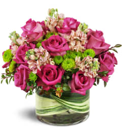 Hot Pink Valentine™. An arrangement by Avenue Flowers and Gifts.