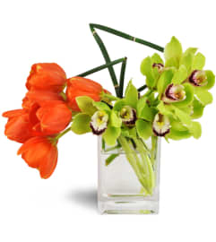 Sunshine Mix Bouquet™. An arrangement by Avenue Flowers and Gifts.