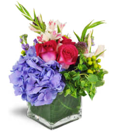 Sweet Delight™. An arrangement by Avenue Flowers and Gifts.