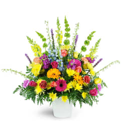 Bright Memories. An arrangement by Avenue Flowers and Gifts.